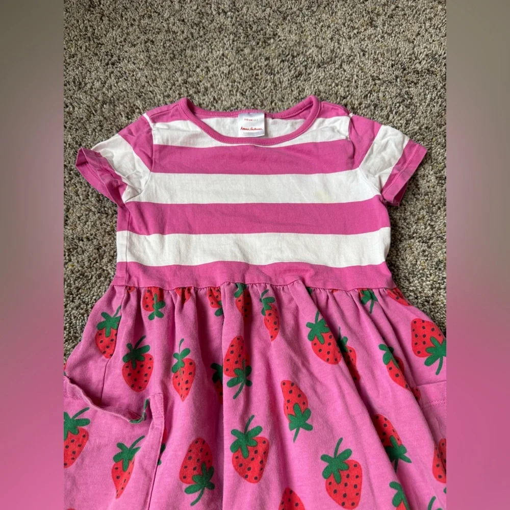 Hanna Andersson Pink Stripes & Strawberry Flare Dress - Size 5 - Picture 3 of 6